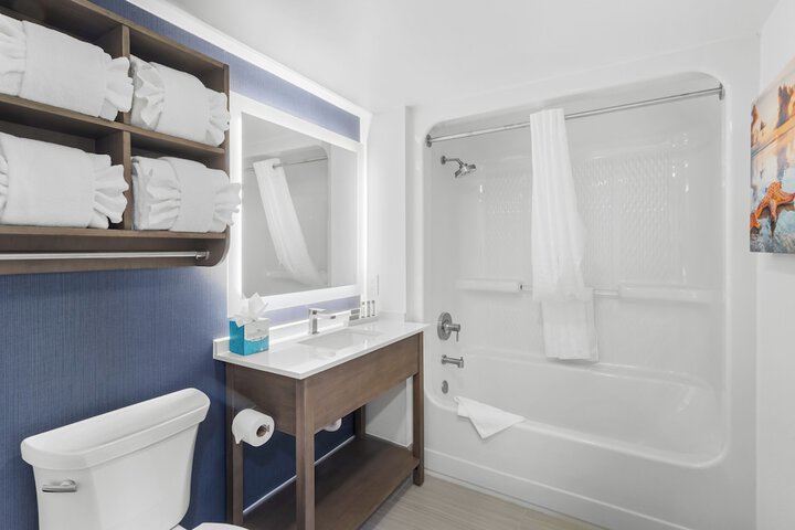 Room 171 of 218
