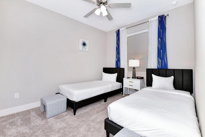 Room 75 of 154