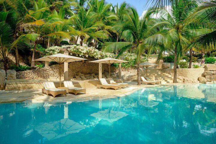 Pools & Facilities
