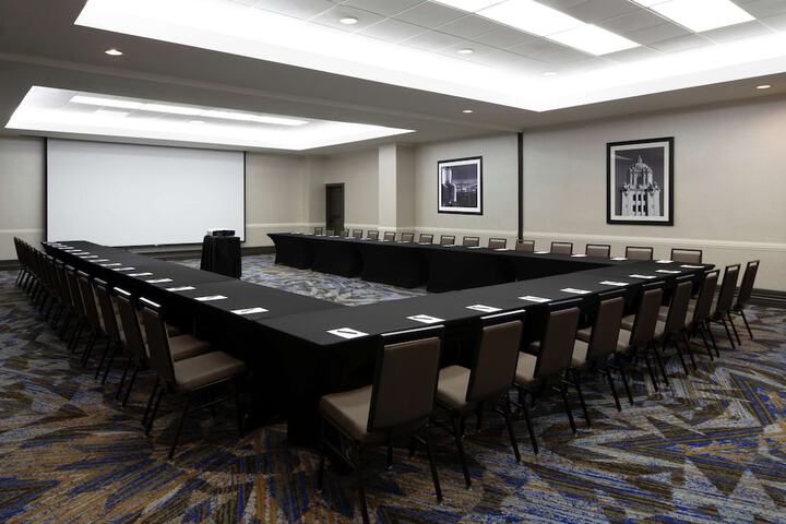 Meeting facility