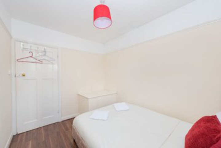 Room 20 of 25