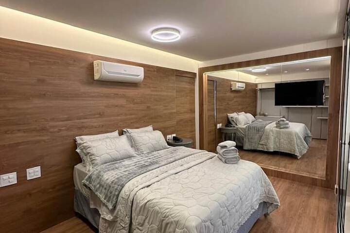 Room 15 of 28