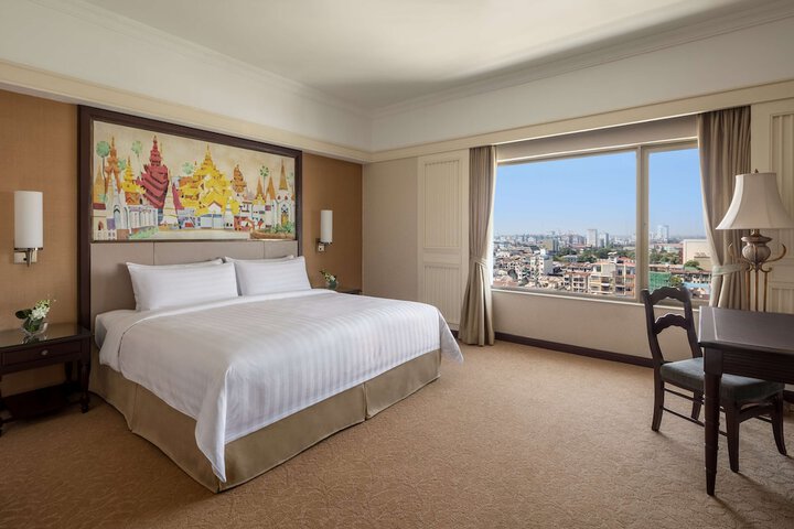 Room 15 of 47