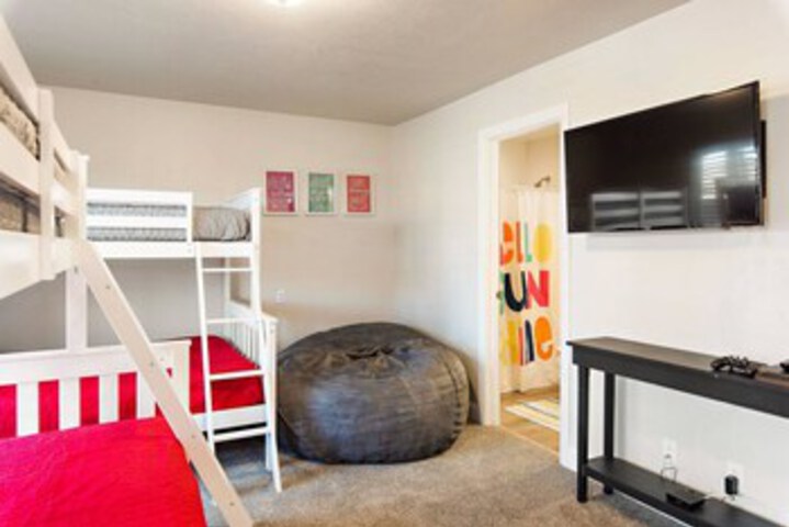 Room 38 of 45
