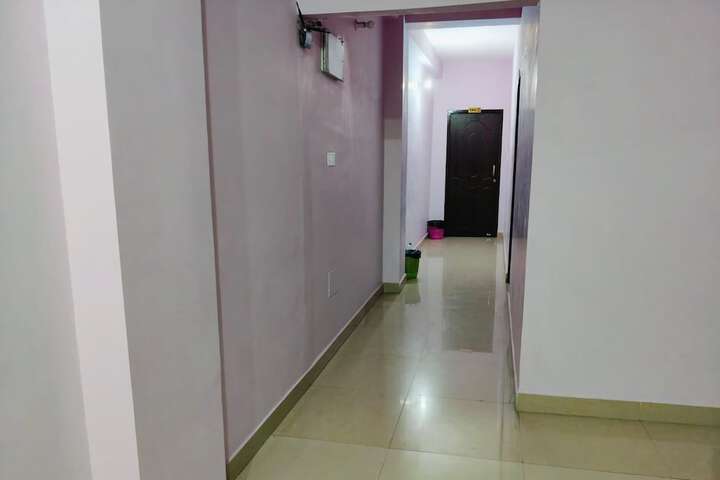 Room 5 of 7