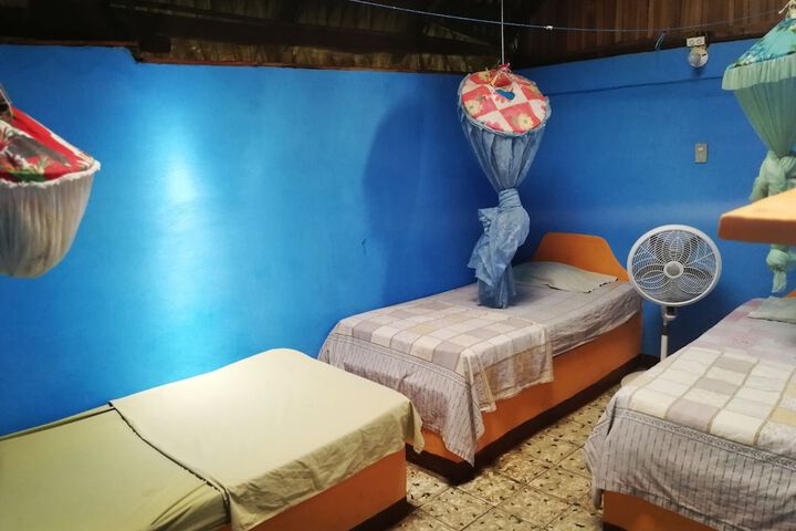 Room 3 of 48