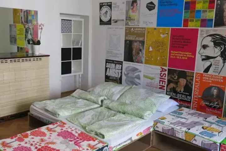 Room 7 of 14