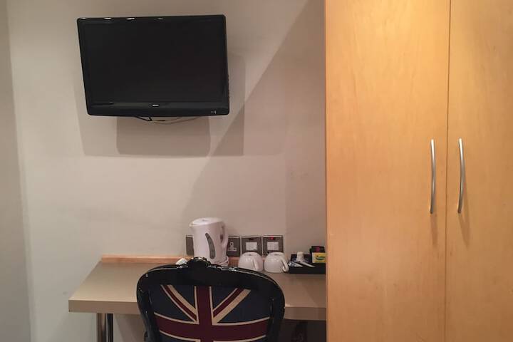 Room 51 of 71