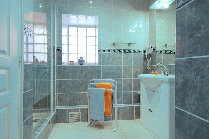 Bathroom Vanities