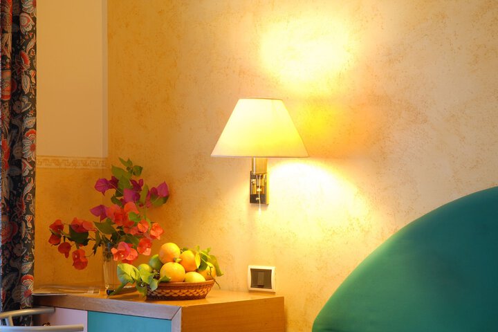 Room 13 of 47