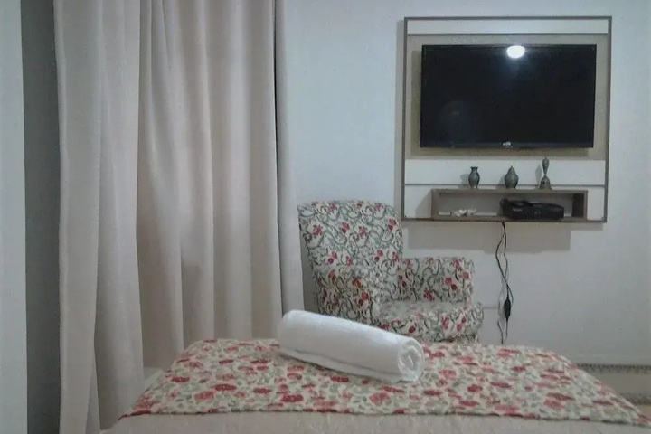 Room 5 of 15