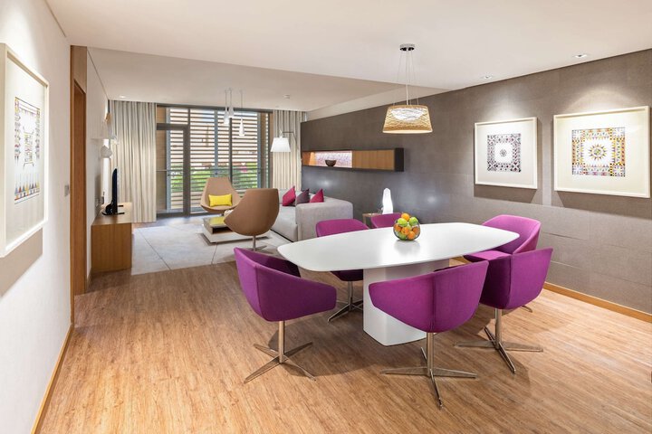 Room 40 of 128