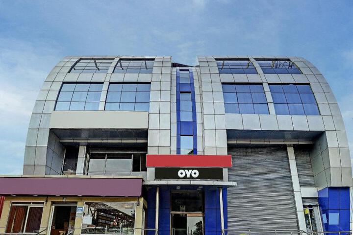 Collection O Madhura Residency
