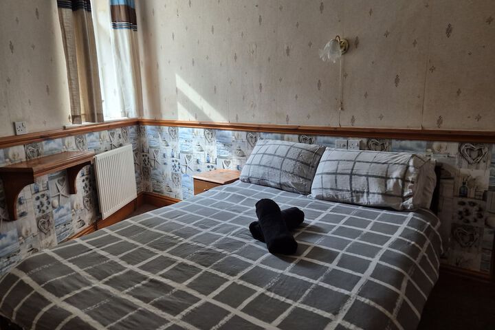 Room 3 of 5
