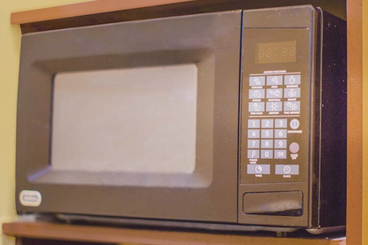 Microwave