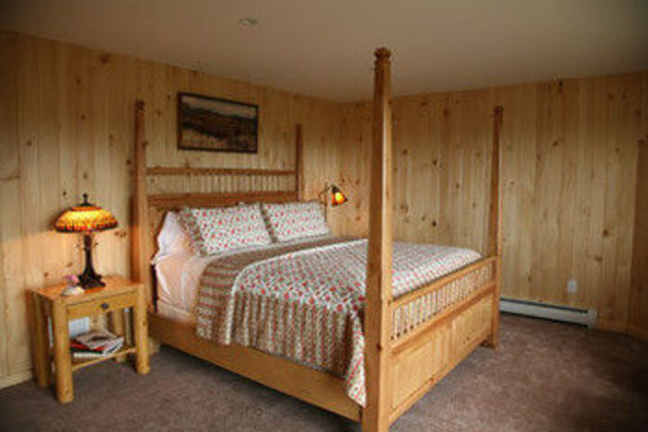 Room 4 of 30