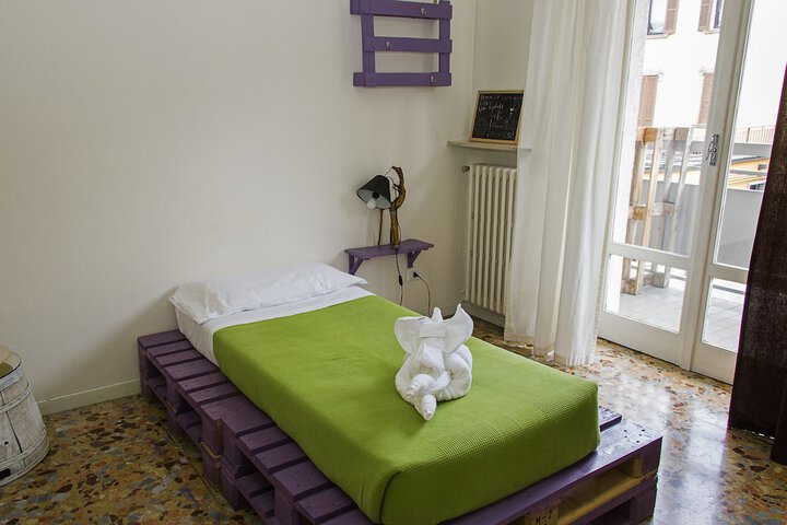 Room 19 of 23