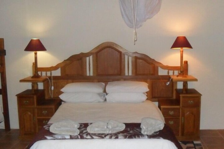 Room 8 of 44