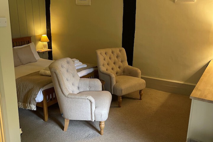 Room 6 of 64