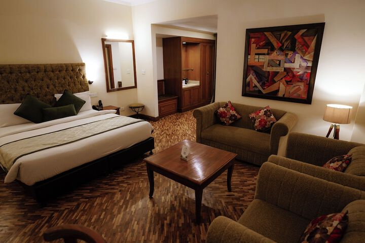 Room 36 of 113