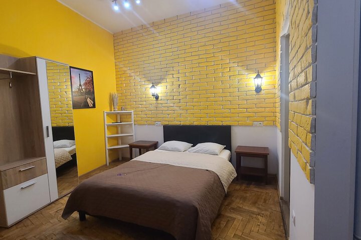 Room 92 of 159