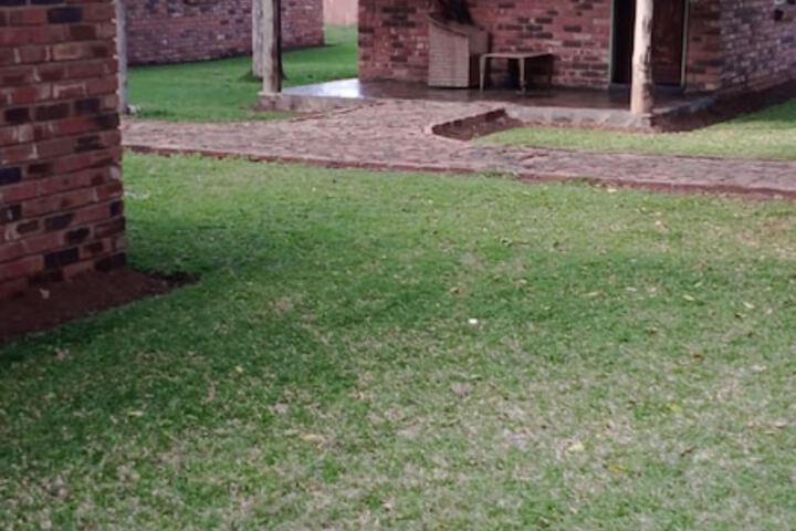 Property Grounds 14 of 15