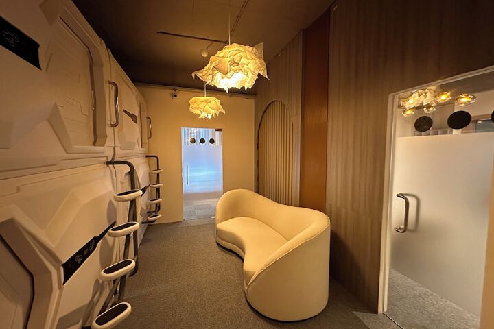 Room 17 of 26