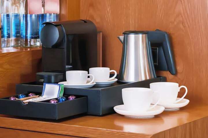 Breakfast/Coffee Service 40 of 78
