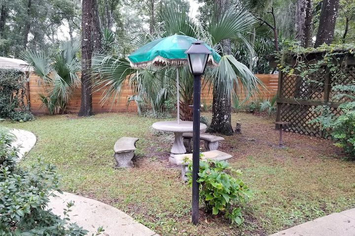 Property Grounds 21 of 27