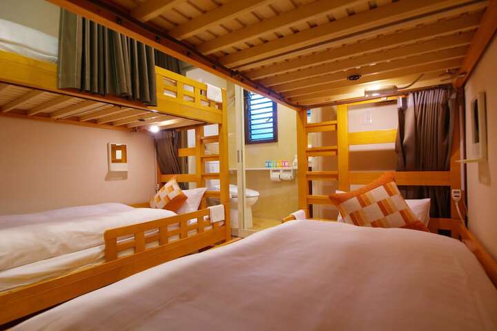 Room 7 of 53