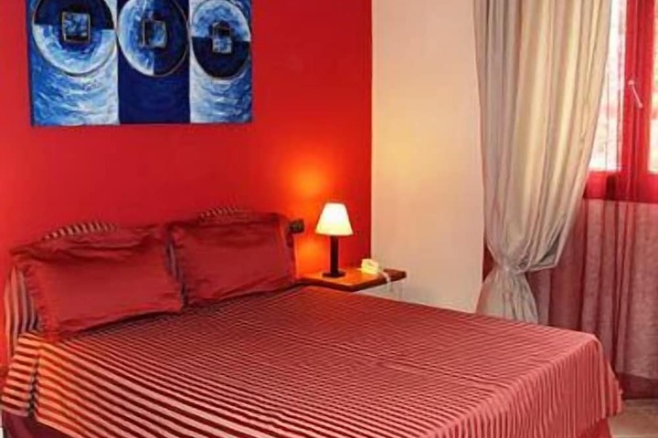 Room 18 of 53