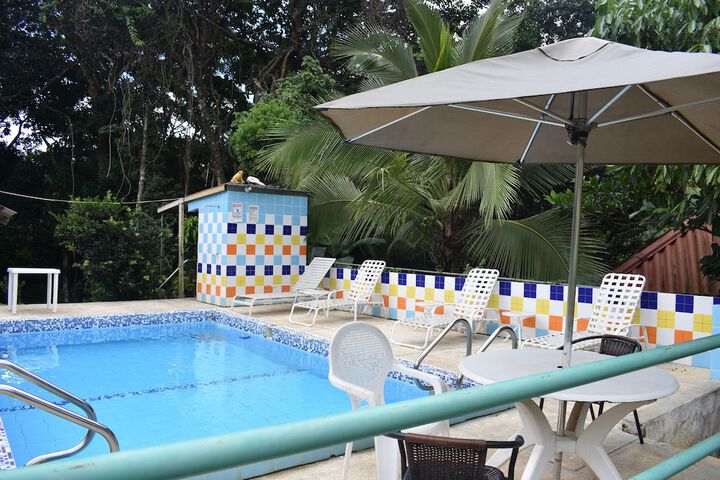 Pool 11 of 48