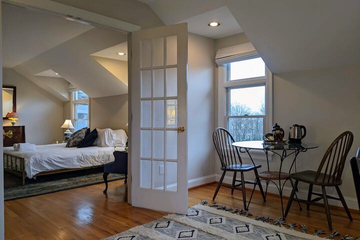 Room 183 of 258