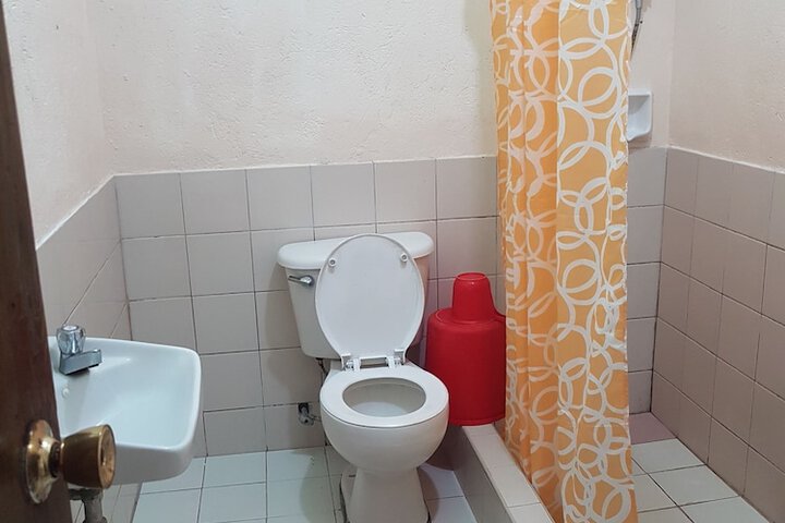 Room 9 of 17