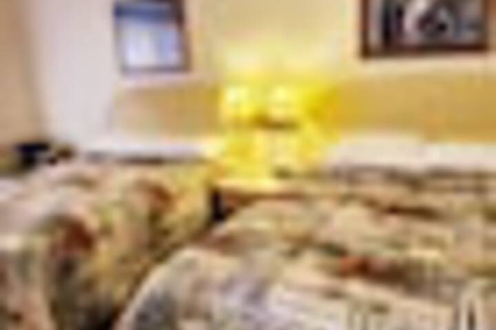 Room 32 of 120