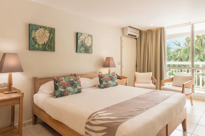 Room 20 of 72