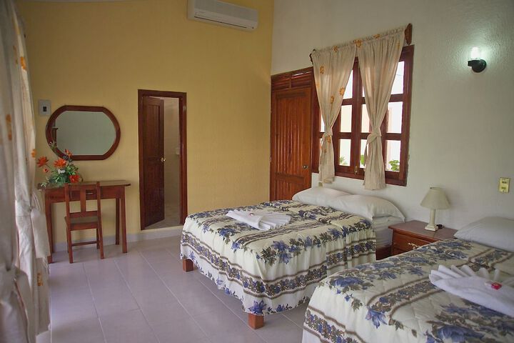 Room 5 of 24
