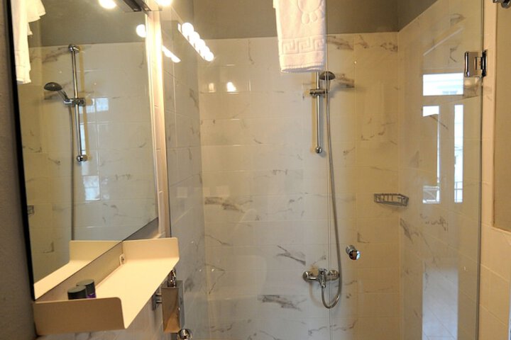 Clean Restrooms