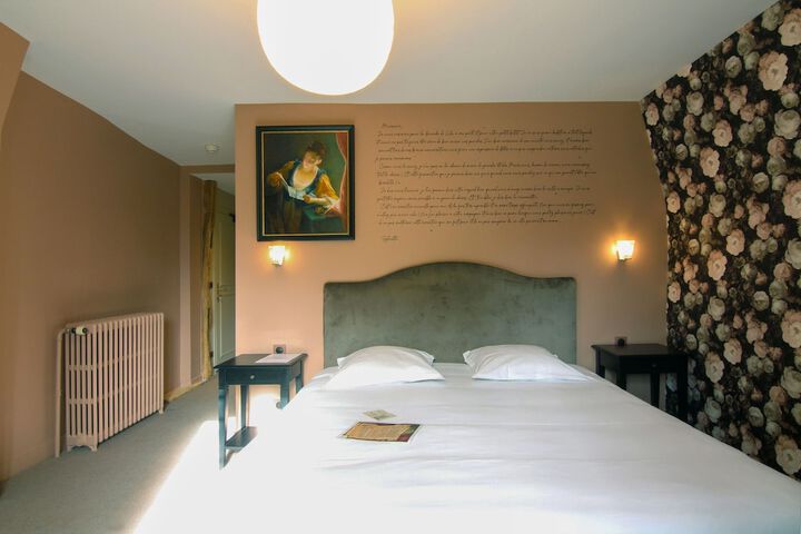 Room 33 of 75