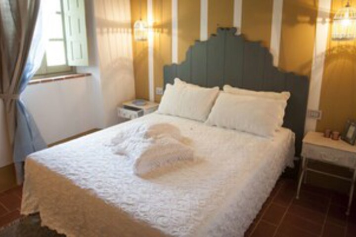 Room 49 of 89