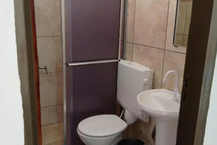 Room 6 of 6