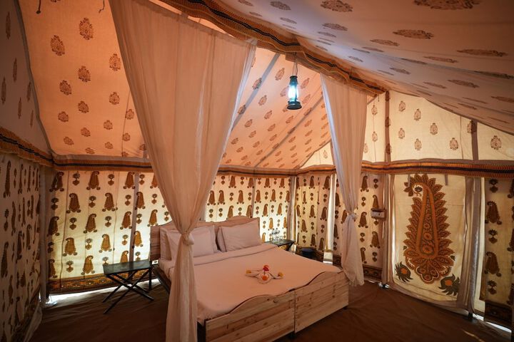 Room 3 of 9