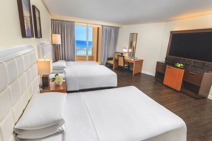 Room 35 of 131