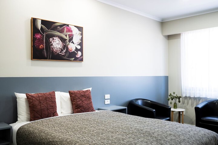 Room 15 of 41