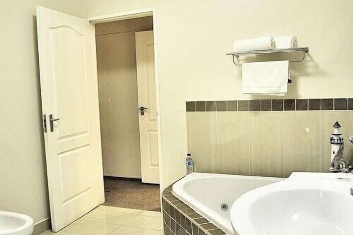 Room 19 of 41