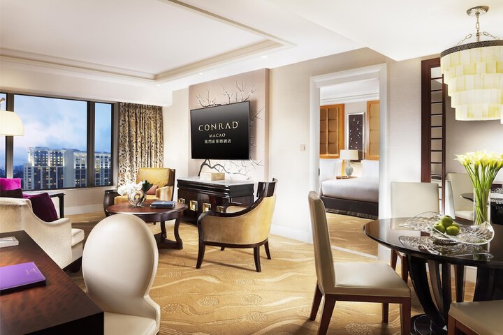 Room 40 of 109