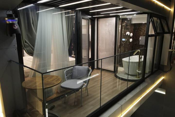 Terrace/Patio 12 of 30