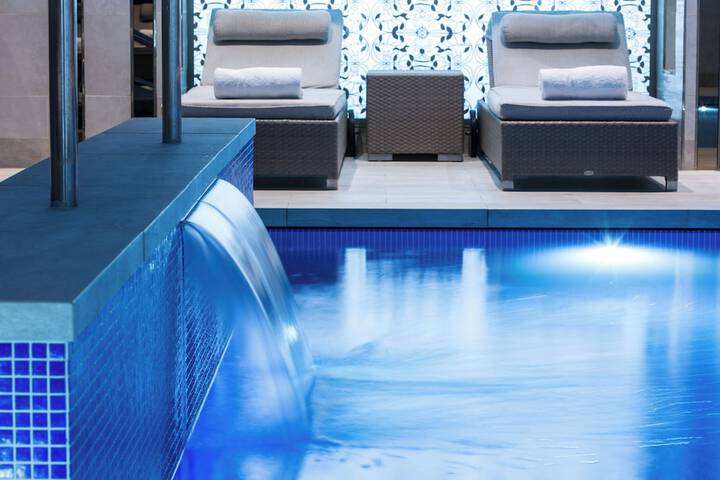 Pool 136 of 347