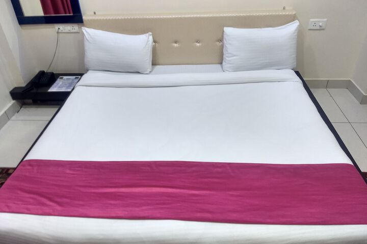Room 12 of 41