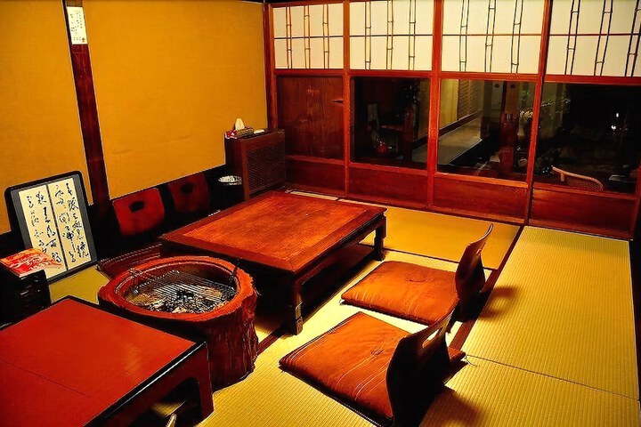 Room 3 of 57